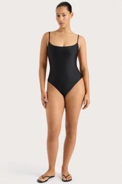 Cabo String One Piece Black