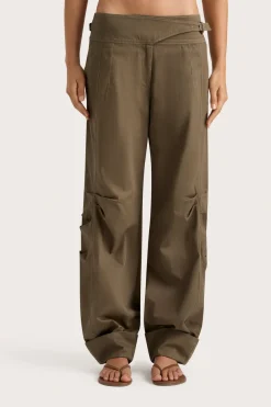 Calais Pant Walnut