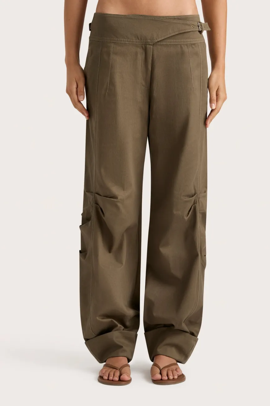 Calais Pant Walnut