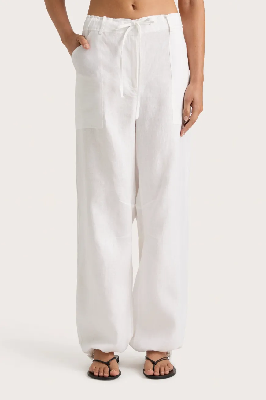 Geriba Pant White