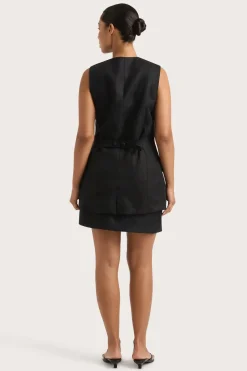 Jane Vest Black