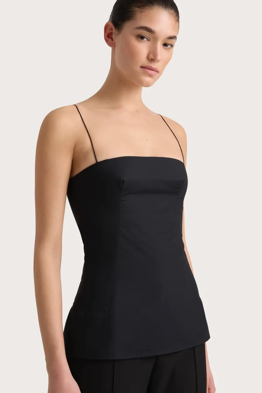 Ostano Top Black