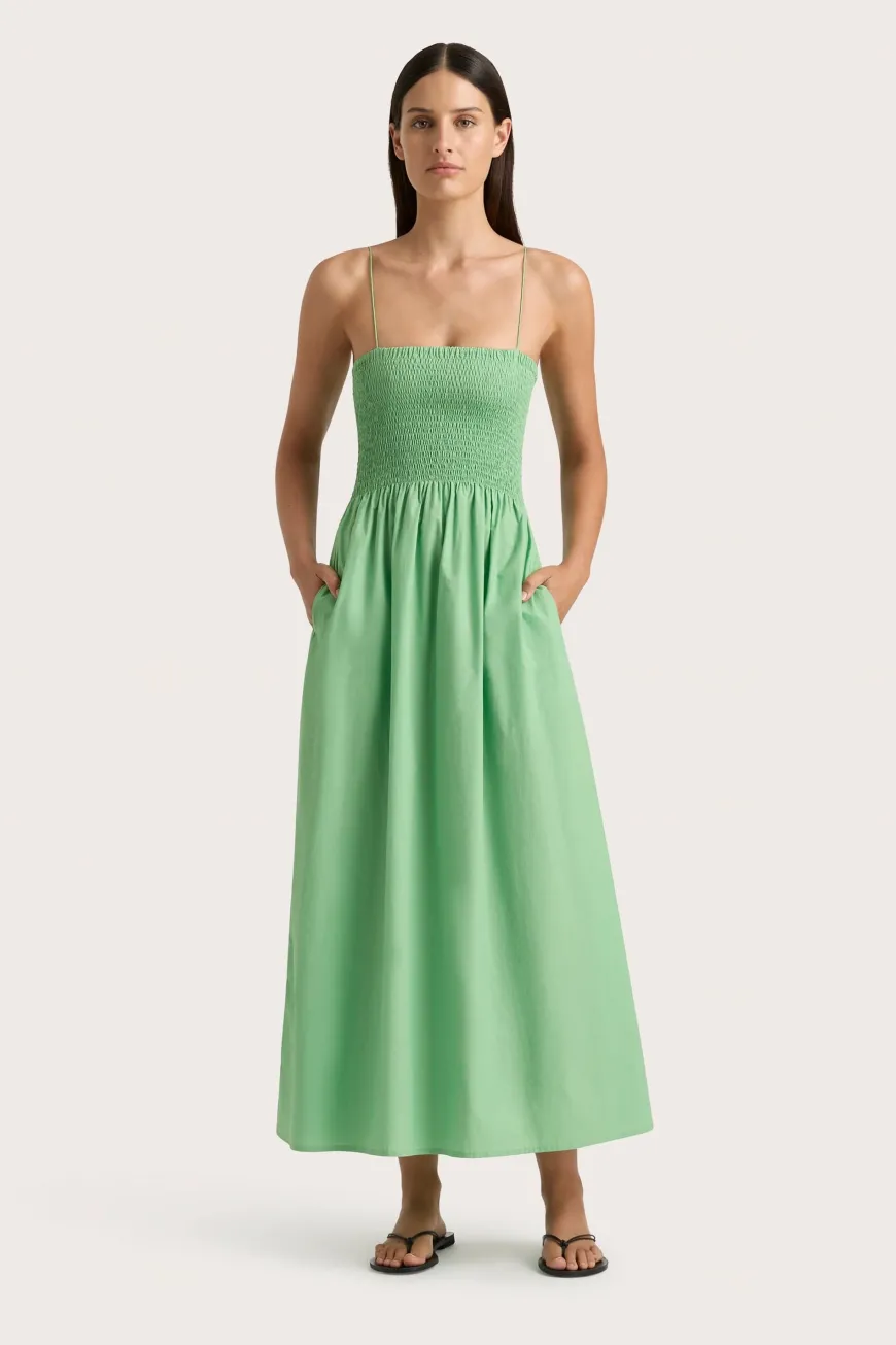 Tergu Maxi Dress Apple